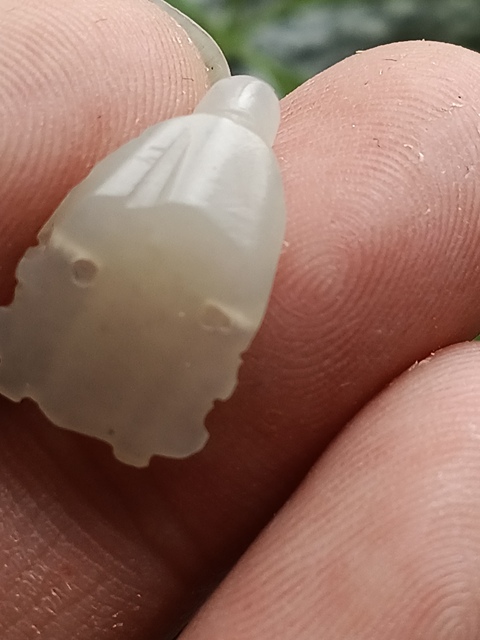 古玩玉器(一口價放漏)超白清代和田白玉雕“壽星帽花”拍賣,當前價格600元