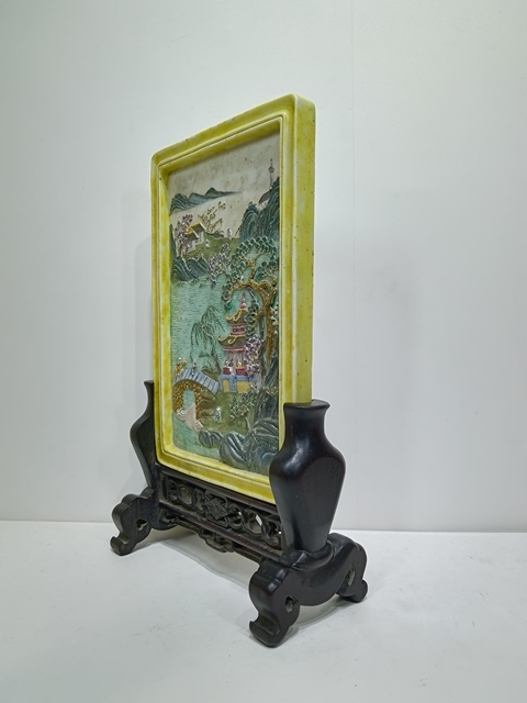 古玩陶瓷晚清民國浮雕山水加彩紋四方瓷板拍賣，當前價格18800元