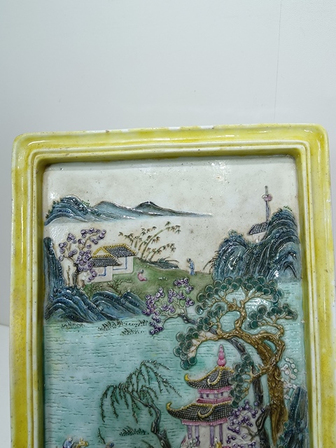 古玩陶瓷晚清民國浮雕山水加彩紋四方瓷板拍賣，當前價格18800元