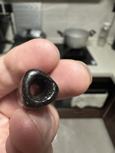 古玩玉器春秋·地方料管珠拍賣，當前價格1500元