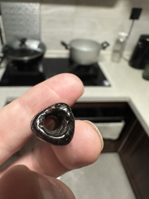 古玩玉器春秋·地方料管珠拍賣，當前價格1500元