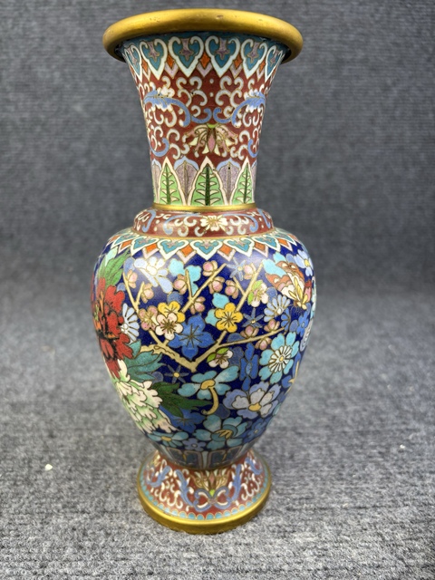古玩雜項銅胎掐絲琺瑯花卉紋觀音瓶拍賣,當前價格1388元