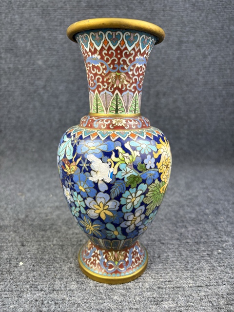古玩雜項銅胎掐絲琺瑯花卉紋觀音瓶拍賣,當前價格1388元