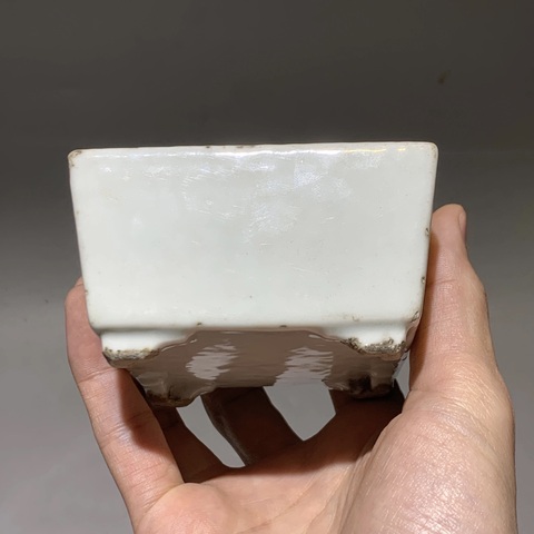 古玩陶瓷白釉四足格洗拍賣，當前價格600元