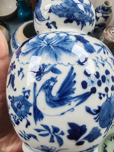 古玩陶瓷晚清時(shí)期青花花鳥紋葫蘆瓶拍賣,當(dāng)前價(jià)格2280元
