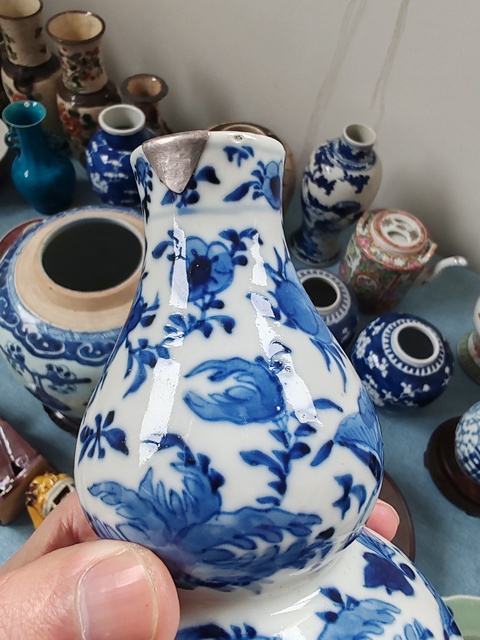 古玩陶瓷晚清時(shí)期青花花鳥紋葫蘆瓶拍賣,當(dāng)前價(jià)格2280元