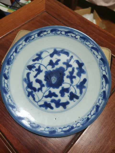 古玩陶瓷清中花卉紋青花盤拍賣，當前價格680元