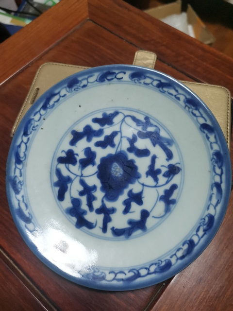 古玩陶瓷清中花卉紋青花盤拍賣，當前價格680元