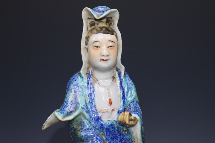 古玩陶瓷民國時期·爐鈞釉礬紅彩鰲魚觀音造像真品鑒賞圖