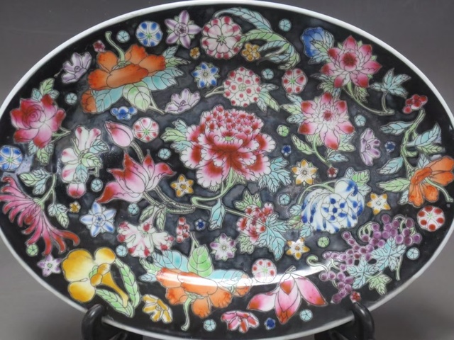 古玩陶瓷百花不落地粉彩盤拍賣,當前價格120元