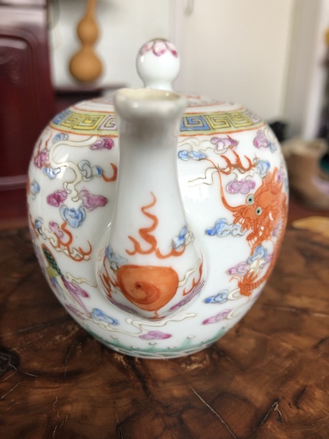 古玩陶瓷民國·粉彩龍鳳呈祥紋茶壺拍賣，當前價格2200元