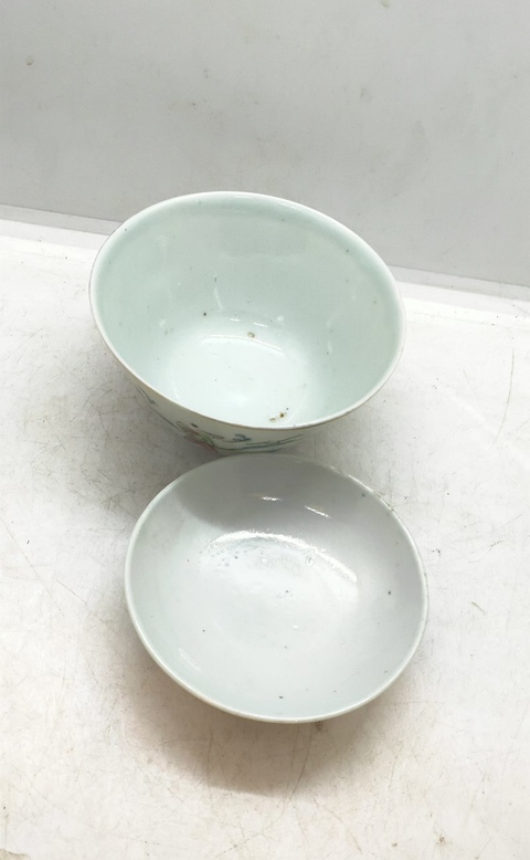 古玩陶瓷晚清—仕女嬰戲紋粉彩蓋杯拍賣,當(dāng)前價(jià)格2200元