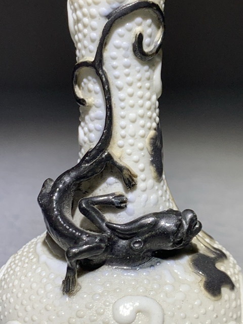 古玩陶瓷珍珠釉地鐵銹釉螭龍?zhí)鞖馀杜馁u(mài),當(dāng)前價(jià)格2888元