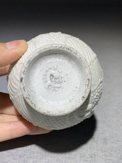 古玩陶瓷珍珠釉地鐵銹釉螭龍?zhí)鞖馀杜馁u(mài),當(dāng)前價(jià)格2888元