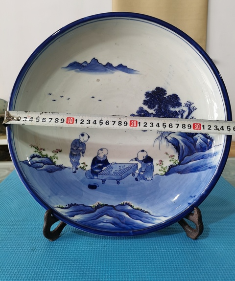 古玩陶瓷晚清民國青花加彩童子對弈圖賞盤拍賣，當前價格2960元