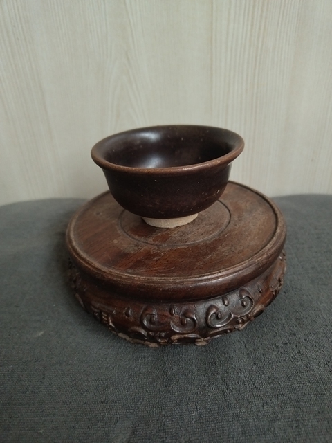 古玩陶瓷吉州窯醬釉茶杯拍賣，當前價格500元