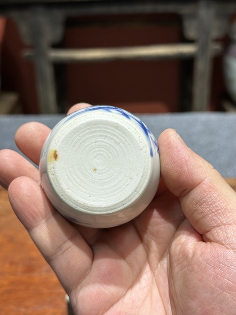古玩陶瓷清代中期青花山水人物紋水盂拍賣,當(dāng)前價(jià)格5800元