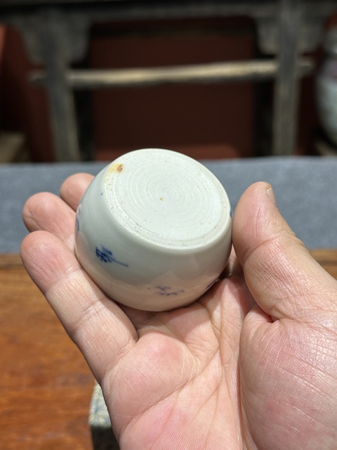 古玩陶瓷清代中期青花山水人物紋水盂拍賣,當(dāng)前價(jià)格5800元