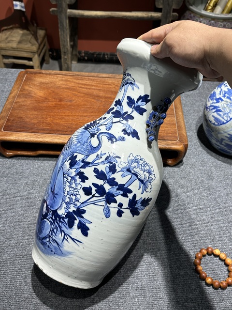 古玩陶瓷清代咸豐青花花鳥紋賞瓶拍賣，當前價格6800元