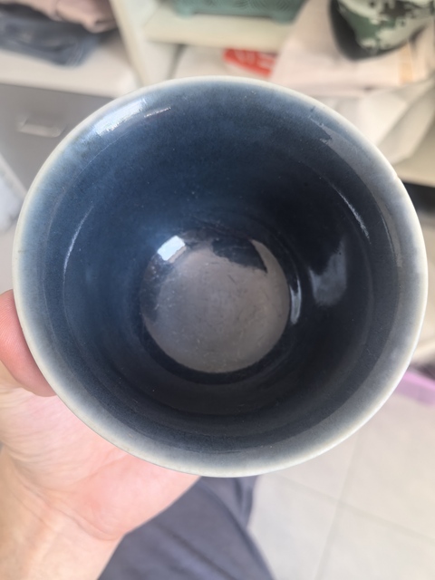古玩陶瓷霽藍釉描金山水紋杯拍賣,當前價格850元