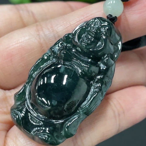 古玩玉器252天然翡翠雕刻佛公題材掛件送證書拍賣，當前價格280元