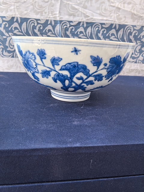 古玩陶瓷明嘉靖官窯花卉紋青花碗拍賣，當前價格59800元