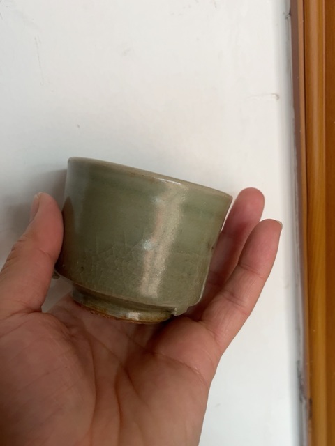 古玩陶瓷明·龍泉窯米黃釉三足爐（亦可稱琴爐）拍賣，當(dāng)前價格2000元