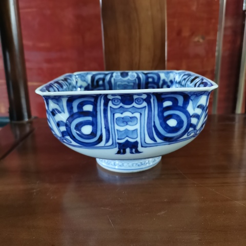古玩陶瓷【精品】民國倭角四方青花碗拍賣，當前價格300元