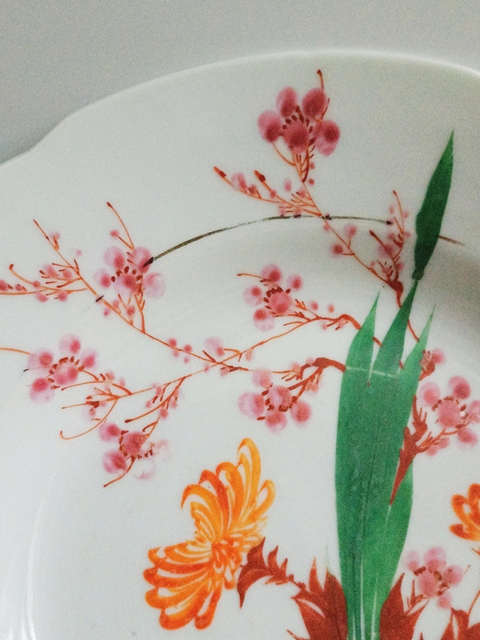 古玩陶瓷彩繪四季花卉紋盤拍賣，當前價格499元