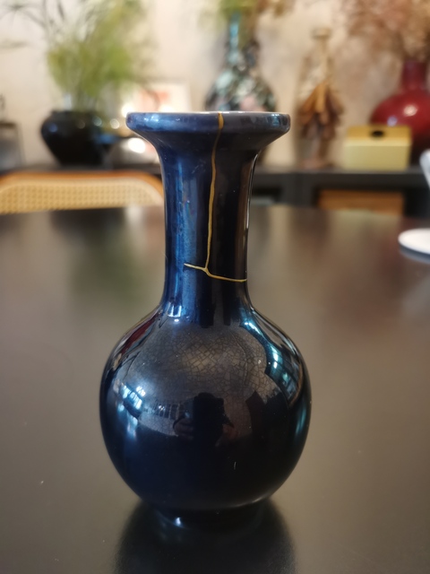 古玩陶瓷晚清?茄皮紫釉撇口瓶拍賣，當前價格2600元