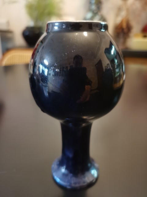 古玩陶瓷清晚期?茄皮紫釉撇口瓶拍賣,當前價格3000元