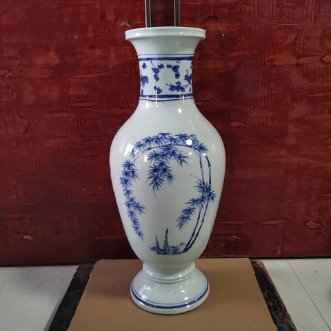 古玩陶瓷【高48.5】晚清民國青花松竹梅圖瓶拍賣，當(dāng)前價格12600元