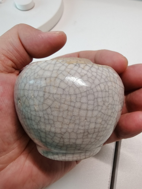 古玩陶瓷明代晚期?哥釉罐拍賣，當前價格888元