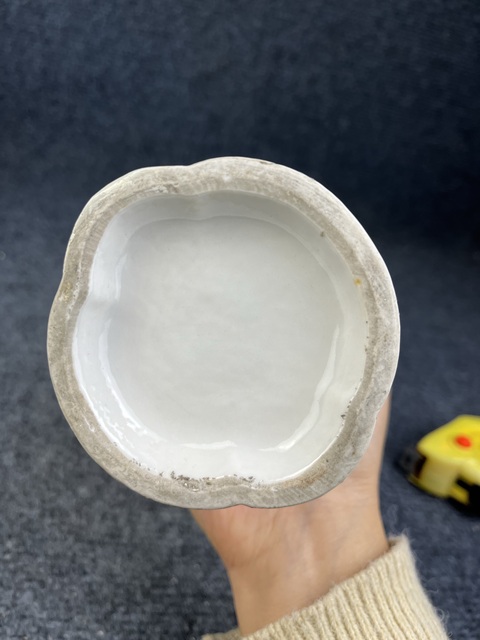 古玩陶瓷乾隆青花開窗廣彩滿大人海棠瓶拍賣,當前價格5588元