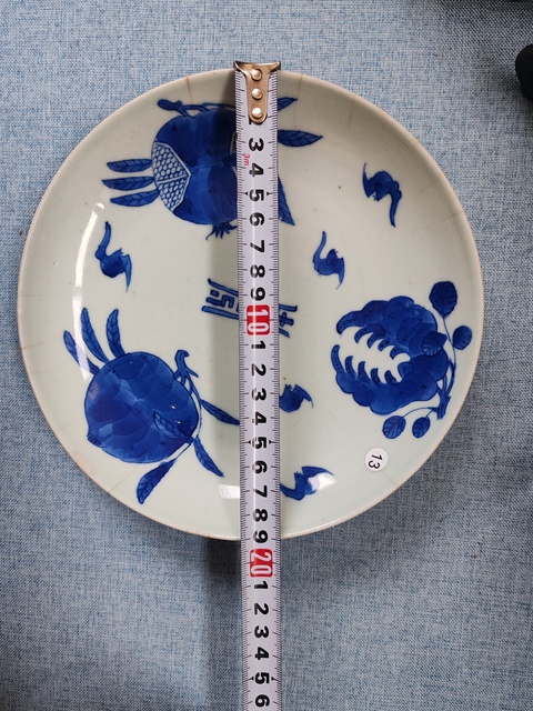 古玩陶瓷清嘉慶時(shí)期青花三多紋盤拍賣，當(dāng)前價(jià)格880元