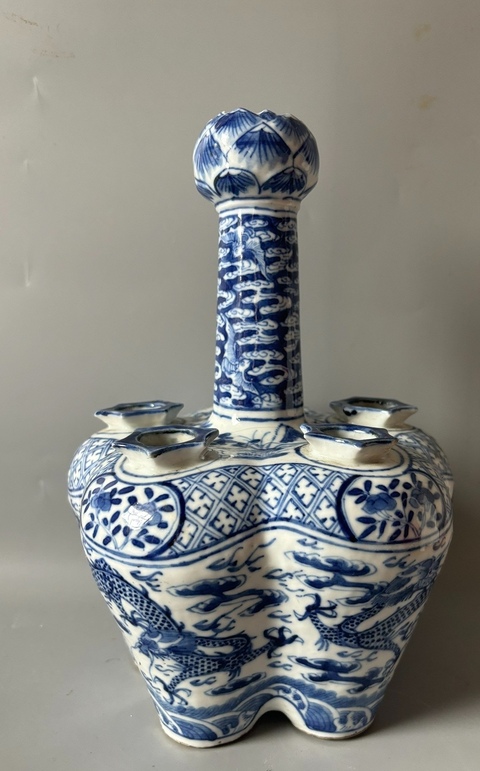 古玩陶瓷清中晚期—龍紋青花五孔花插拍賣,當前價格12800元