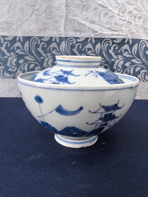 古玩陶瓷清中期青花蓋碗拍賣,當前價格1680元