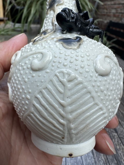 古玩陶瓷清晚珍珠釉墨螭龍天球瓶拍賣，當前價格3333元