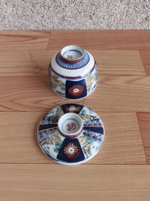 古玩陶瓷青花加彩蓋杯拍賣，當(dāng)前價(jià)格450元