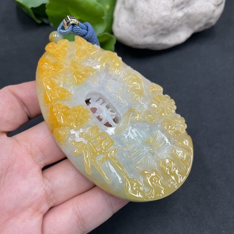 古玩玉器山水牌子(帶翡翠鑒定證書)拍賣,當前價格1800元
