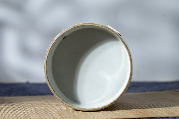 古玩陶瓷民國·粉彩合和二仙紋四節蓋盒拍賣，當前價格548元