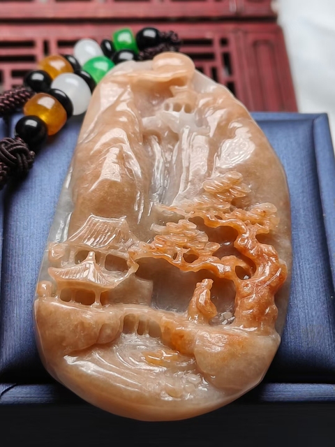 古玩玉器山水精雕玉墜(帶鑒定證書)拍賣,當前價格680元