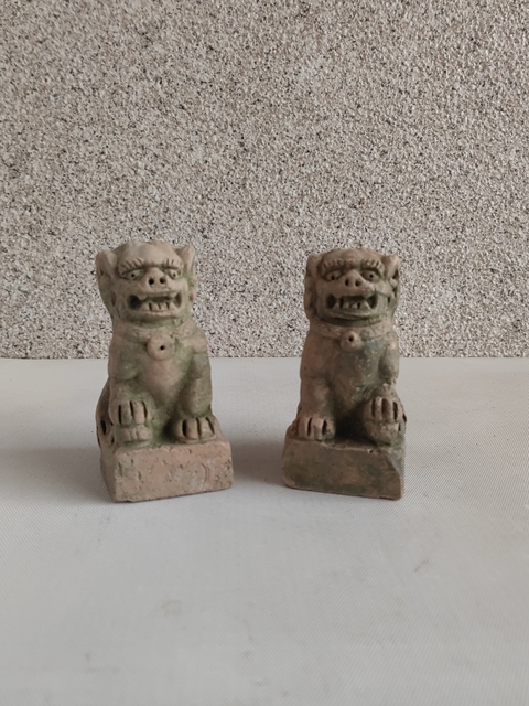 古玩陶瓷紅陶獅子拍賣,當前價格680元