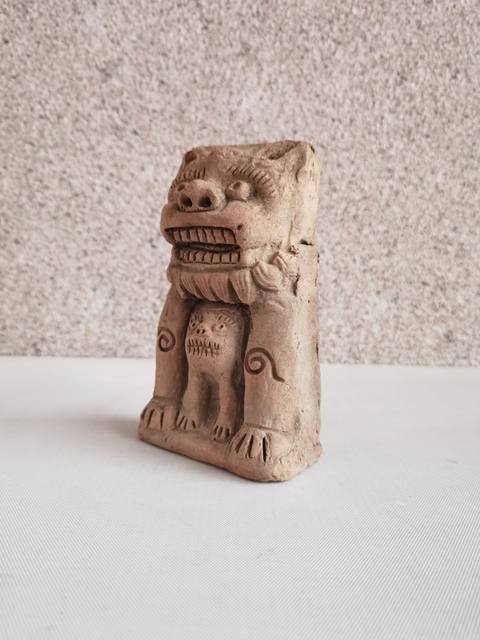 古玩陶瓷紅陶獅子拍賣，當(dāng)前價(jià)格550元