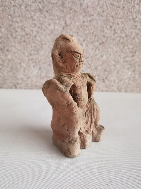 古玩陶瓷紅陶人物造像拍賣，當前價格550元