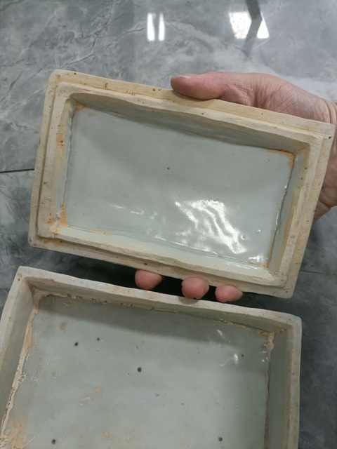 古玩陶瓷雍正青花開光花卉紋四方蓋盒拍賣,當前價格3888元