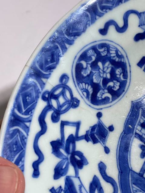 古玩陶瓷（虧出，不議價）清康熙博古紋嬰戲圖青花折沿盤拍賣，當前價格1600元