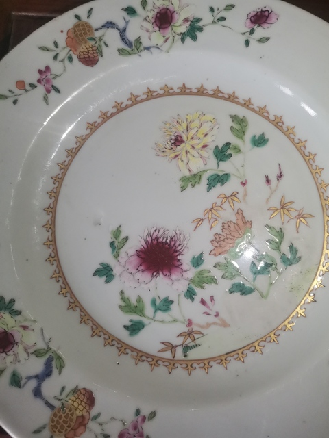 古玩陶瓷粉彩盤拍賣，當前價格980元
