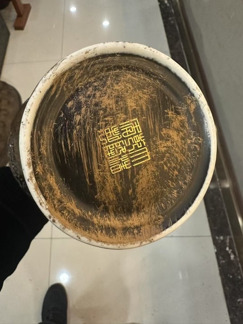 古玩陶瓷描金梅瓶拍賣，當(dāng)前價(jià)格5555元