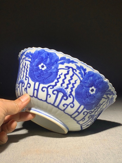 古玩陶瓷清光緒·青花牡丹葵口大碗拍賣，當前價格3380元